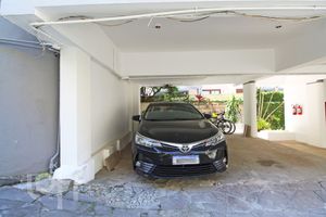 Image 39 - 227882