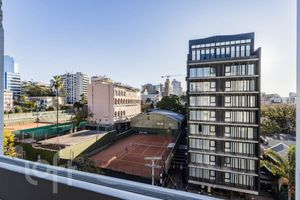 Image 1 - 228070