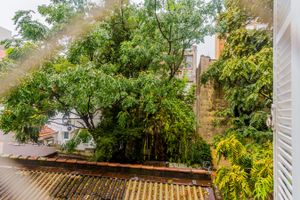 Image 19 - 228333
