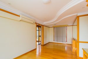Image 3 - 228335