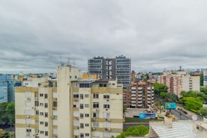 Image 24 - 228335