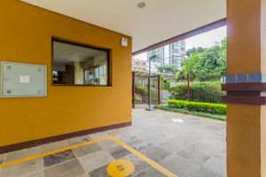 Image 31 - 228335