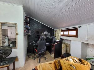 Image 12 - 228372