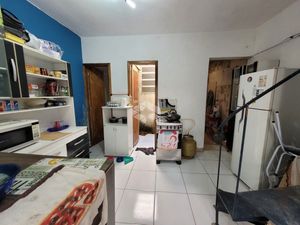 Image 17 - 228372
