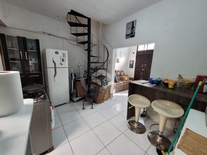 Image 3 - 228372