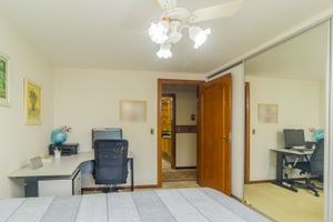 Image 34 - 228382