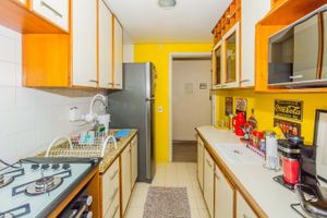 Image 15 - 228392
