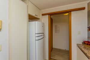 Image 23 - 228454