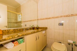 Image 15 - 228458