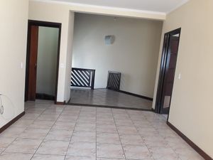 Image 16 - 228500