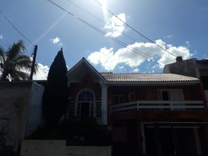 Image 18 - 228500
