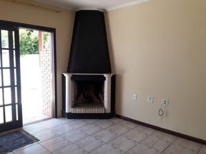 Image 19 - 228500
