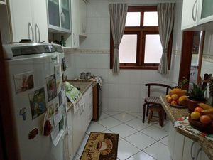 Image 13 - 228509