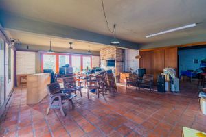 Image 56 - 228523