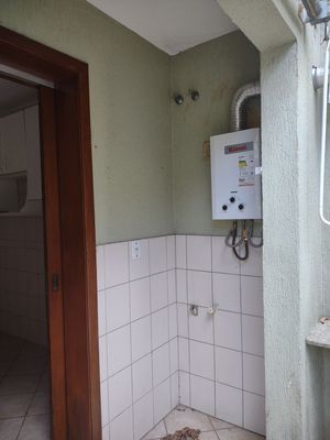 Image 13 - 228548