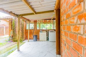 Image 52 - 228604