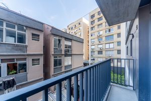 Image 4 - 228614