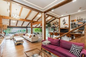 Image 16 - 228630