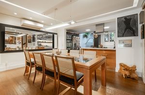 Image 24 - 228630