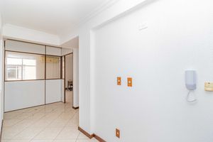 Image 12 - 228637