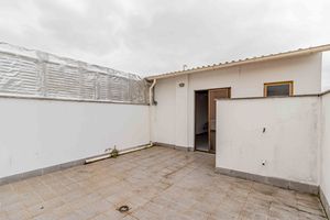 Image 21 - 228637