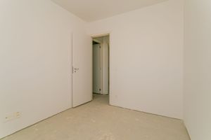 Image 14 - 228696