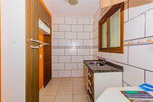 Image 24 - 228697