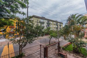 Image 16 - 228698