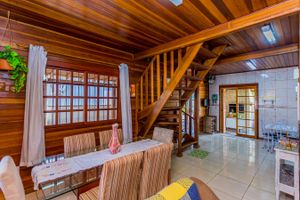 Image 10 - 228799