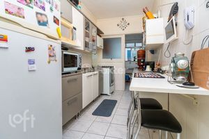 Image 4 - 228896