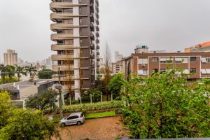 Image 8 - 228940