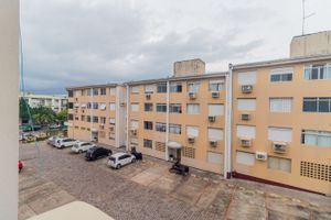 Image 4 - 228978