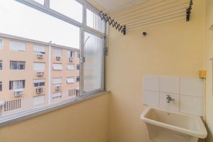 Image 15 - 228978