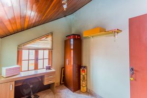 Image 32 - 228984