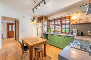 Image 31 - 229047