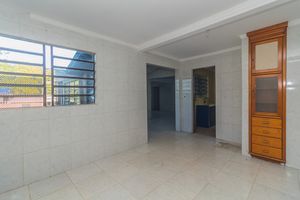 Image 11 - 229103