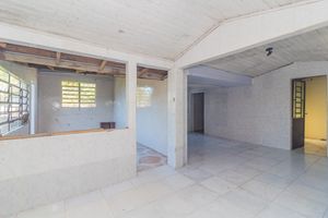 Image 19 - 229103