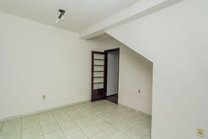 Image 22 - 229112