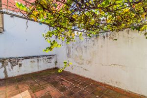 Image 72 - 229112