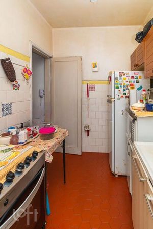 Image 22 - 229256