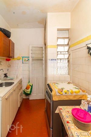 Image 24 - 229256