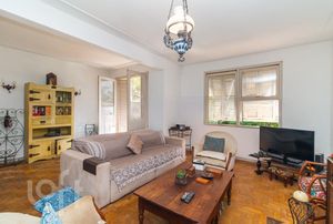 Image 34 - 229256