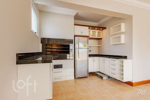 Image 39 - 229330