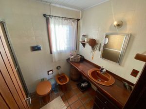 Image 14 - 229395