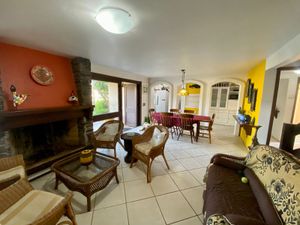 Image 13 - 229395