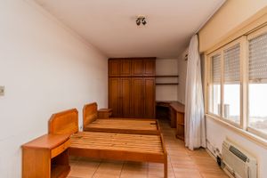 Image 24 - 229411