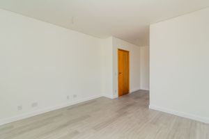 Image 44 - 229444