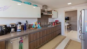 Image 4 - 229527