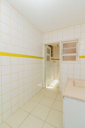 Image 19 - 229754