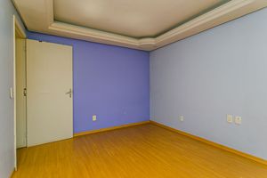 Image 11 - 229835